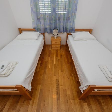 Apartments Selak Split Bagian luar foto